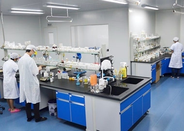 上海化妝品工廠 專業(yè)生產(chǎn)與制造的魅力與實(shí)力